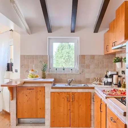 Villa Family House Seamare I