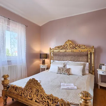 Family House Seamare I