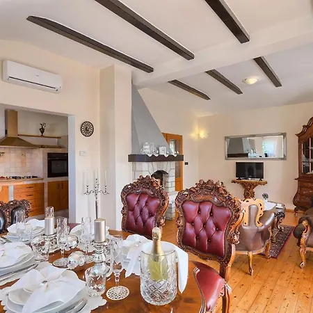 Family House Seamare I Вилла *