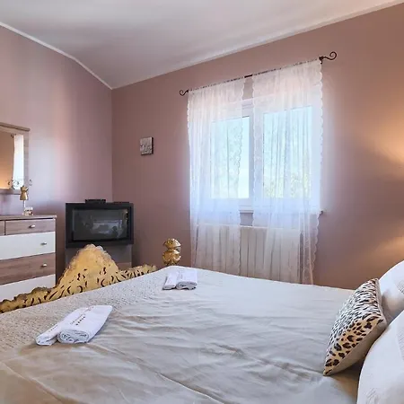 Family House Seamare I