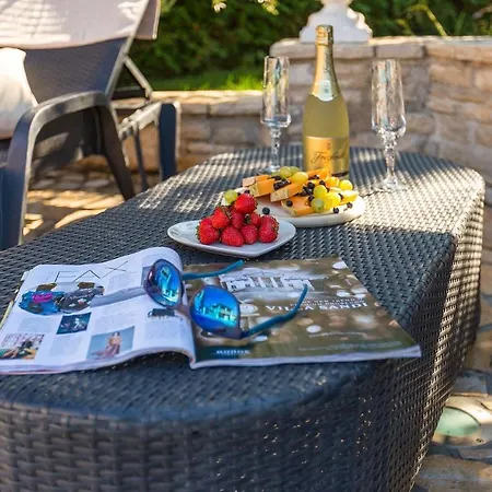 Family House Seamare I Villa